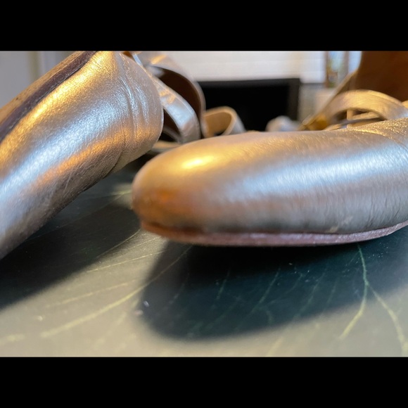 Poppy Barley Gold Flat - Size 9 - Picture 5 of 7